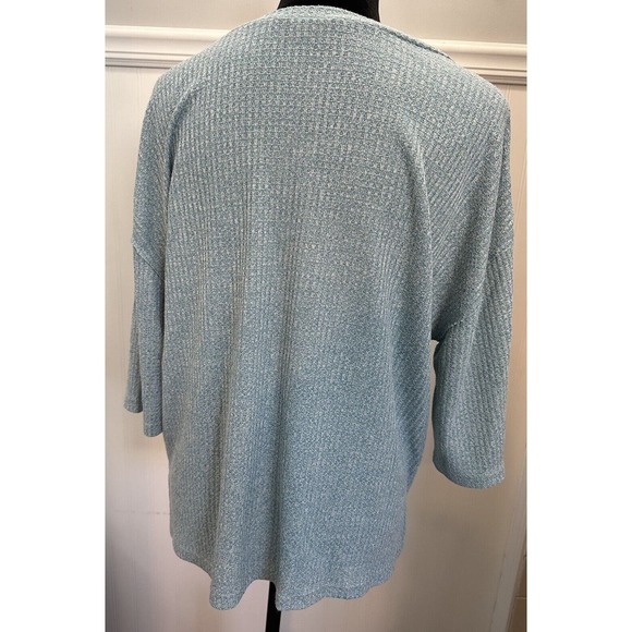 CYRUS Waffle Knit 3/4 Sleeve Top Comfort Size Medium Stretch Polyester Blend - Picture 2 of 7